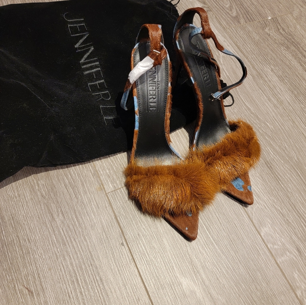 *New* Jennifer Le Calf hair sandal
